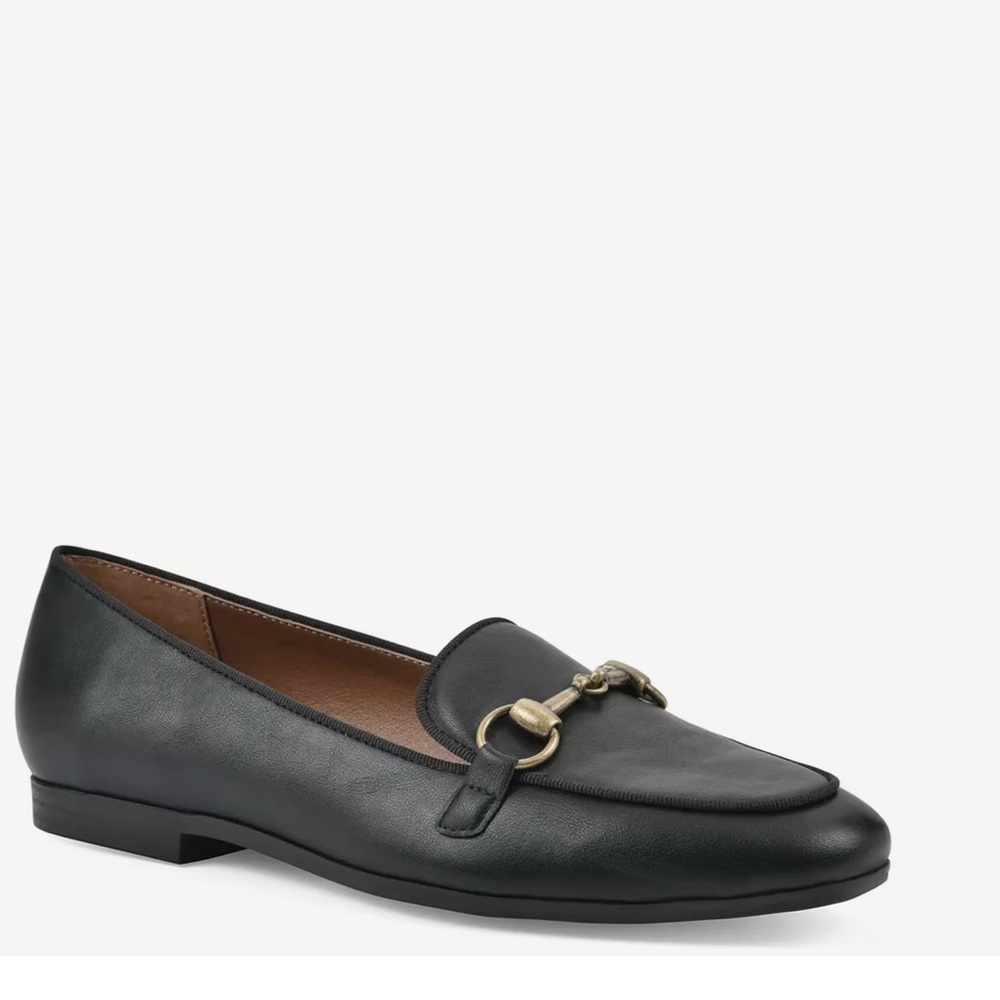 Women's Nooks Black Cushioned Loafer NWT Size 6